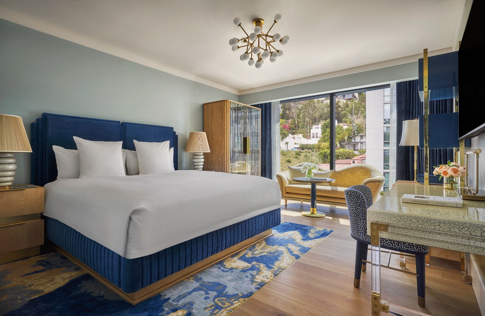 The image of Hollywood Hills King