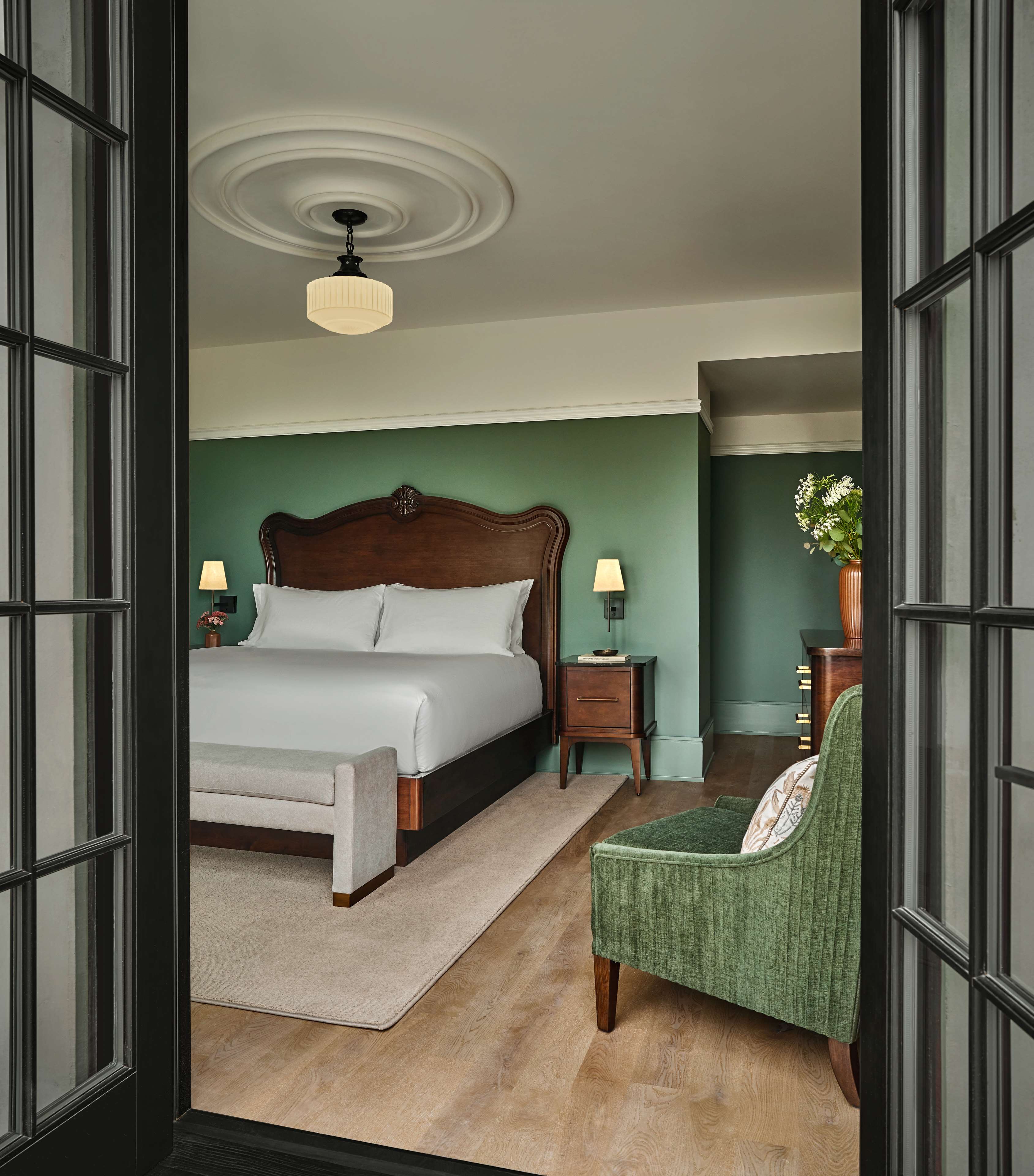 The image of Deluxe Estate One Bedroom Suite