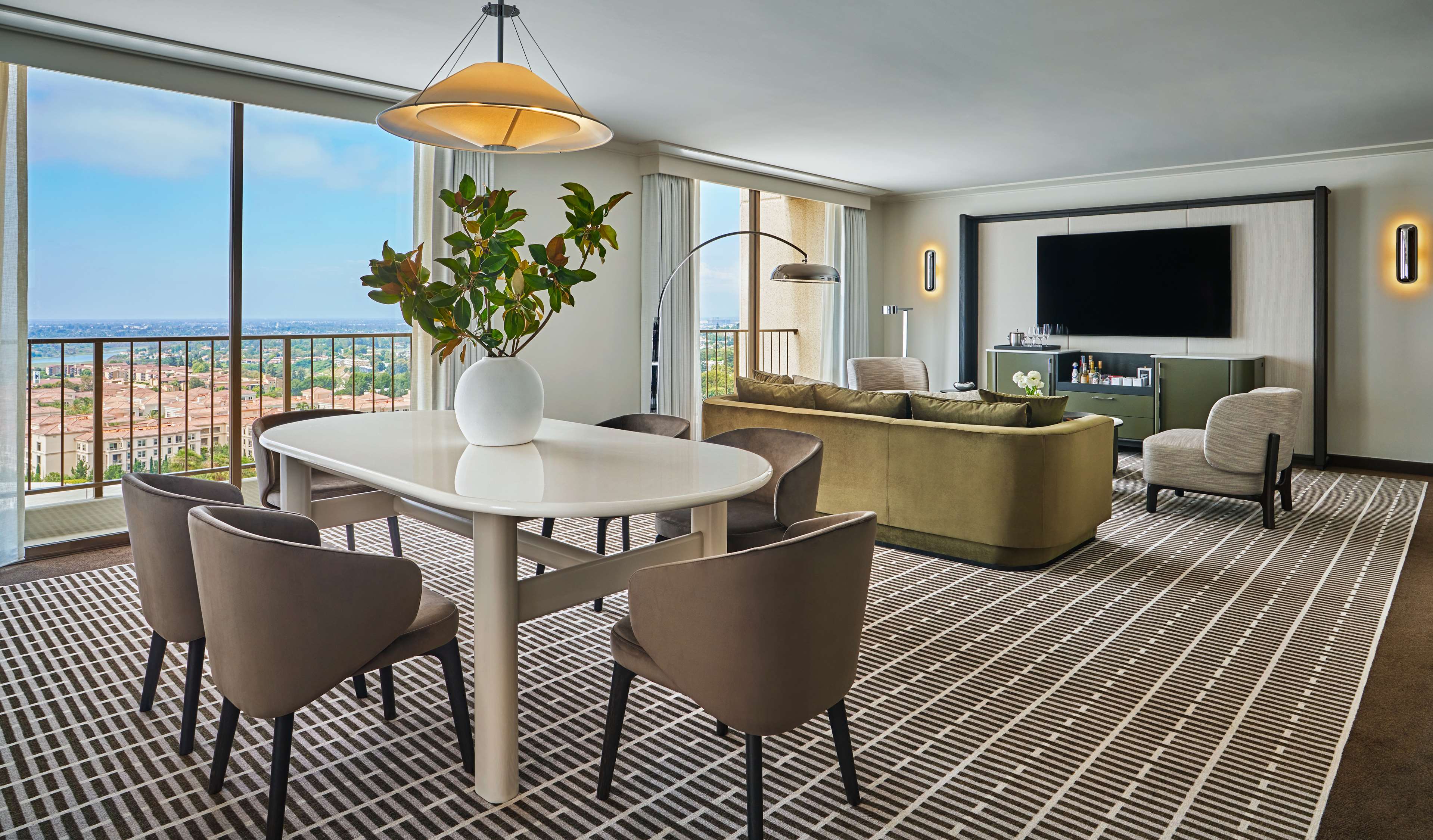 The image of Island Specialty Suite