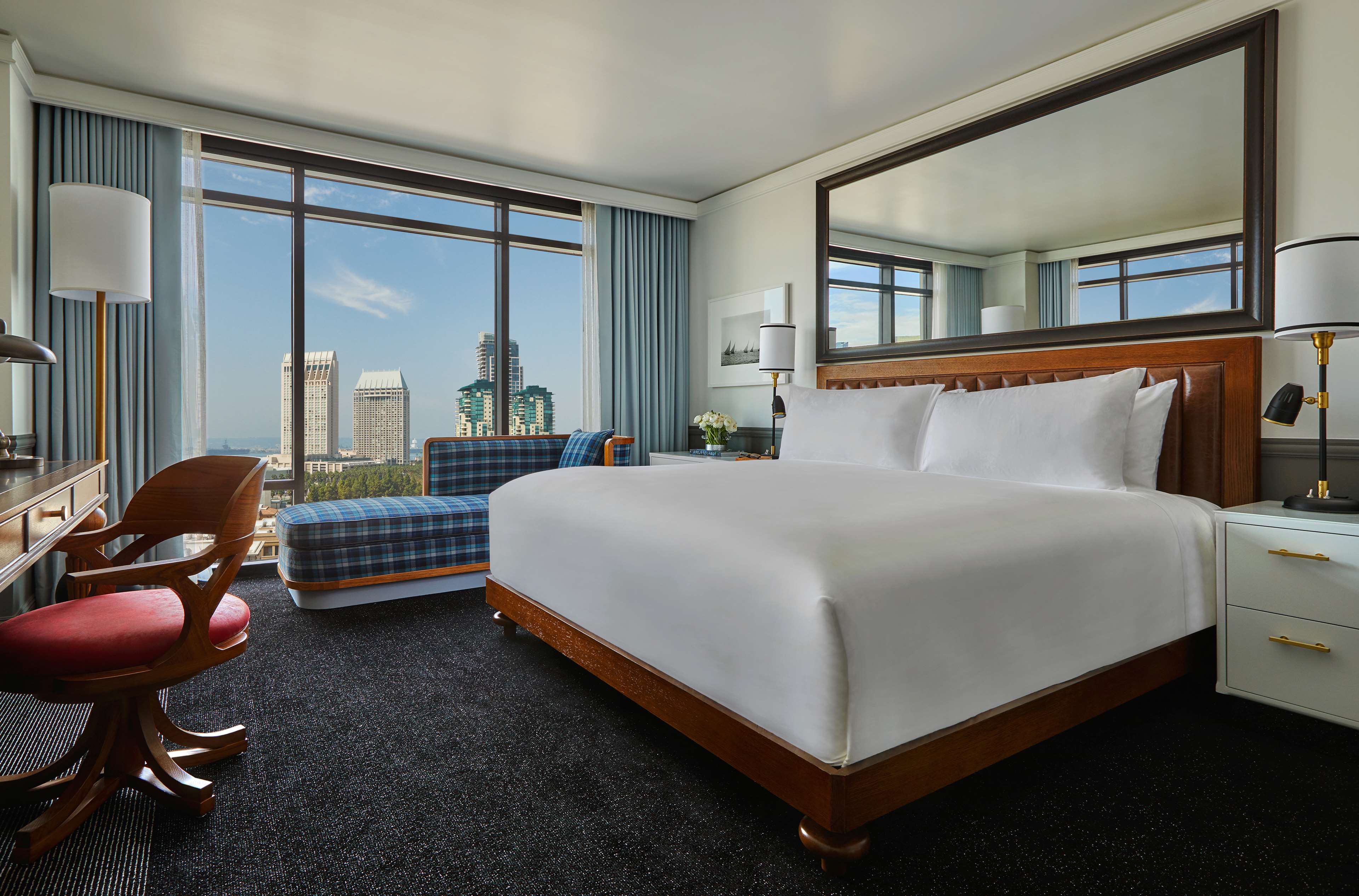 The image of Corner King