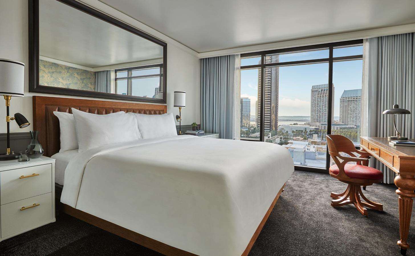 The image of Deluxe One Bedroom Suite