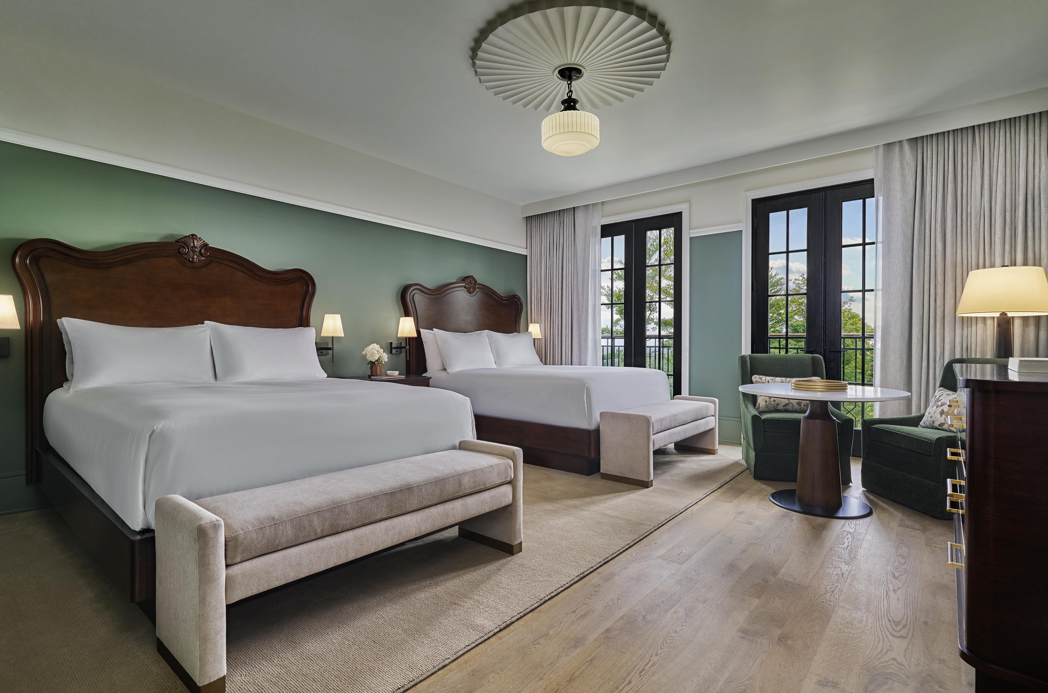 The image of Deluxe Estate Queen Queen