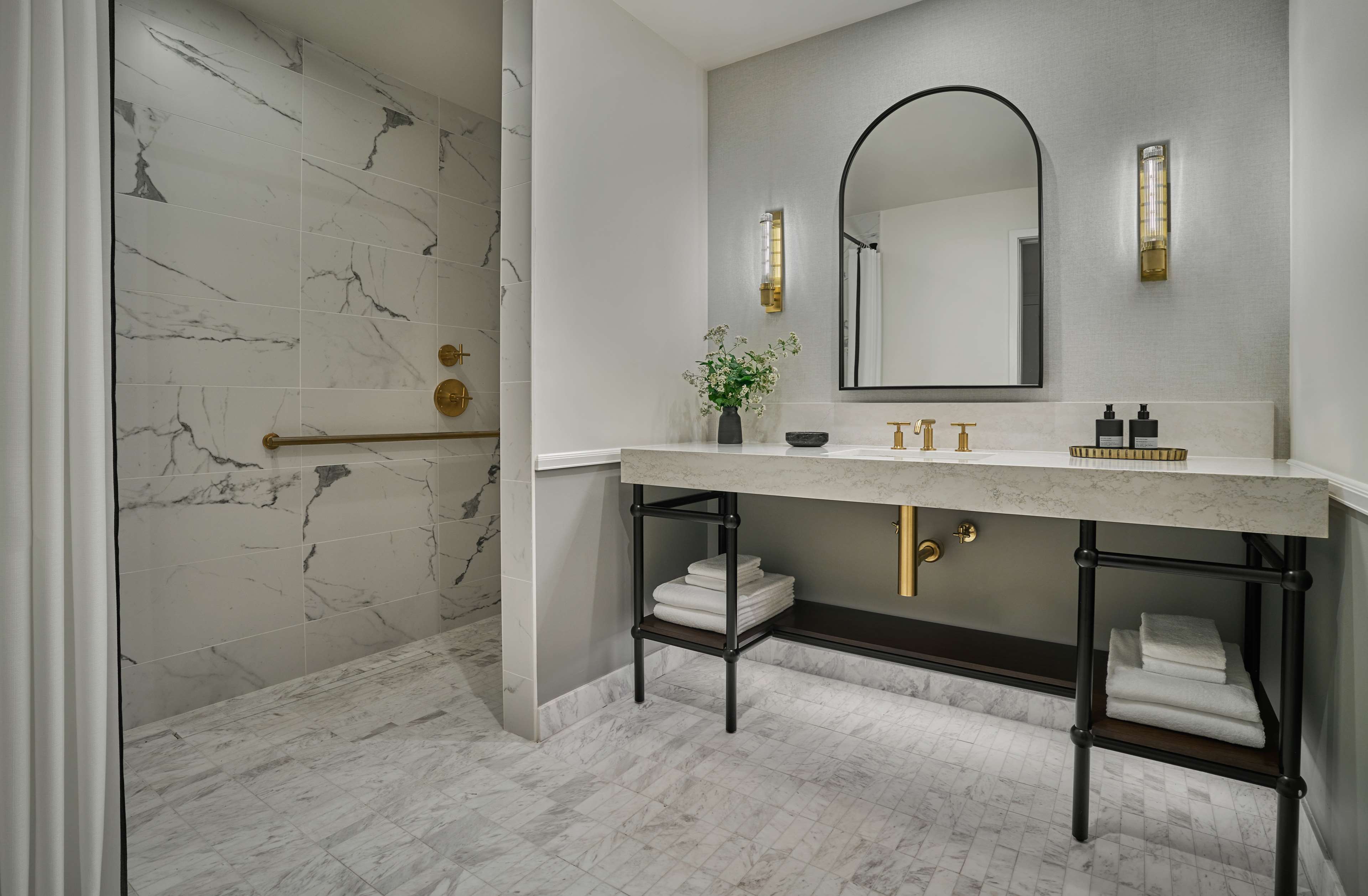 The image of Accessible Deluxe Estate Queen Queen